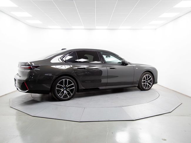 BMW Serie 7 740d xdrive 220 kw (299 cv)