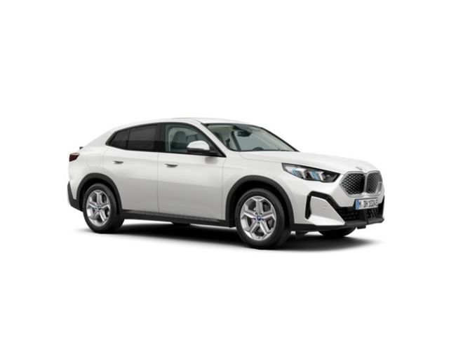 BMW iX2 edrive20 150 kw (204 cv)