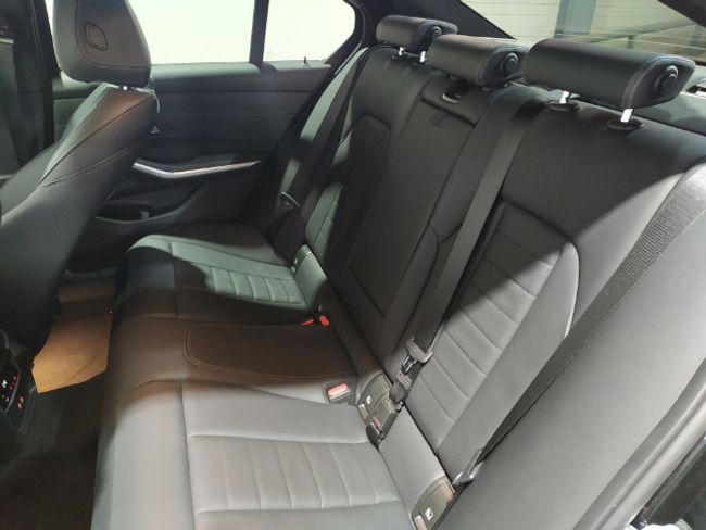 BMW Serie 3 320d 140 kw (190 cv)