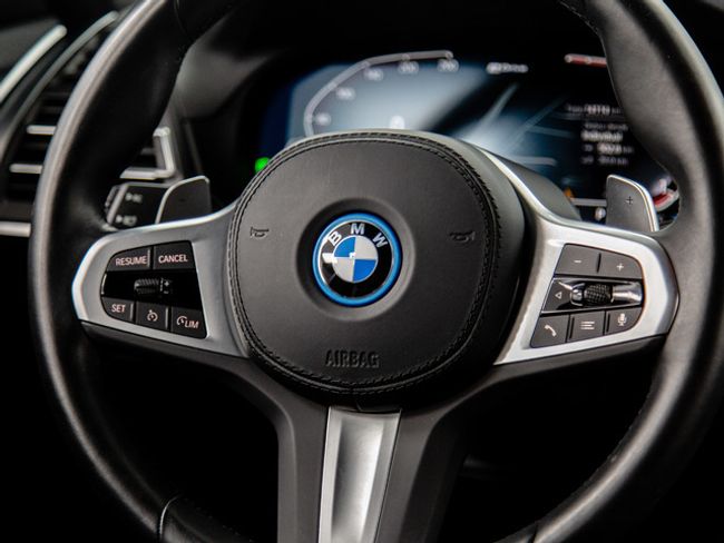 BMW X3 xdrive30e xline 215 kw (292 cv)