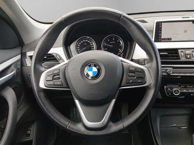 BMW X1 sdrive18d business 110 kw (150 cv)