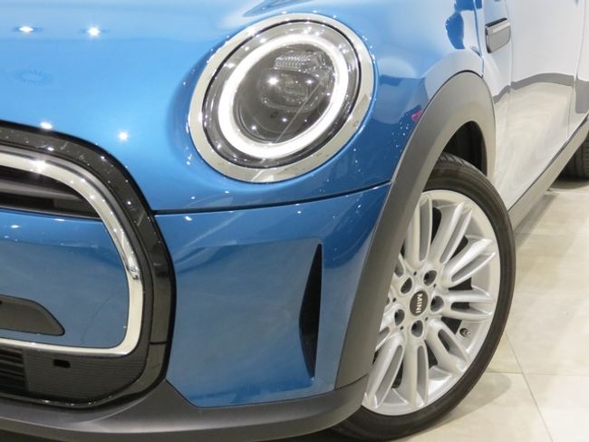 MINI Cooper  100 kw (136 cv)