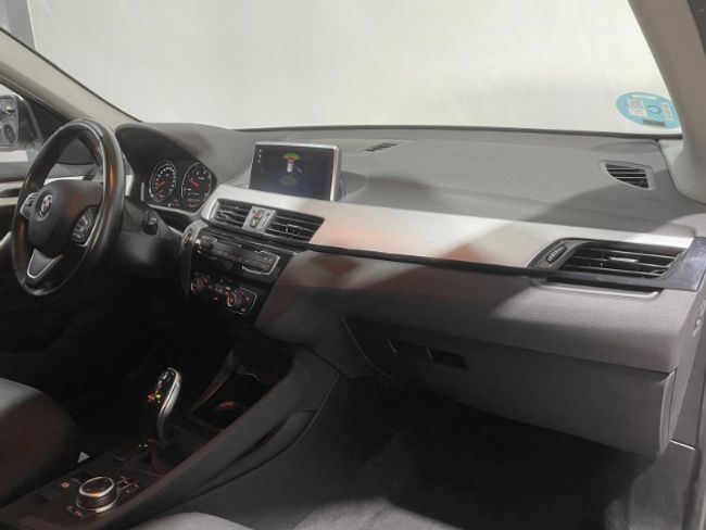 BMW X1 sdrive18d business 110 kw (150 cv)