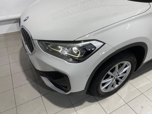 BMW X1 sdrive18d business 110 kw (150 cv)