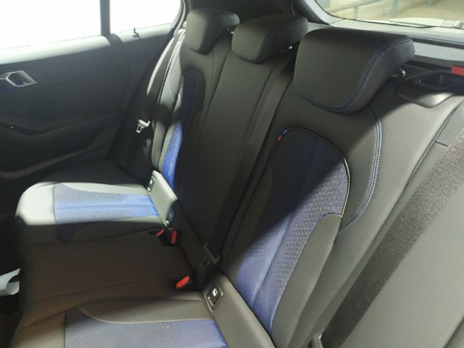 BMW Serie 1 118d business 110 kw (150 cv)