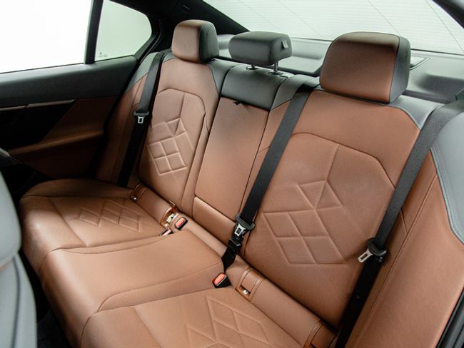 BMW Serie 5 520d 145 kw (197 cv)