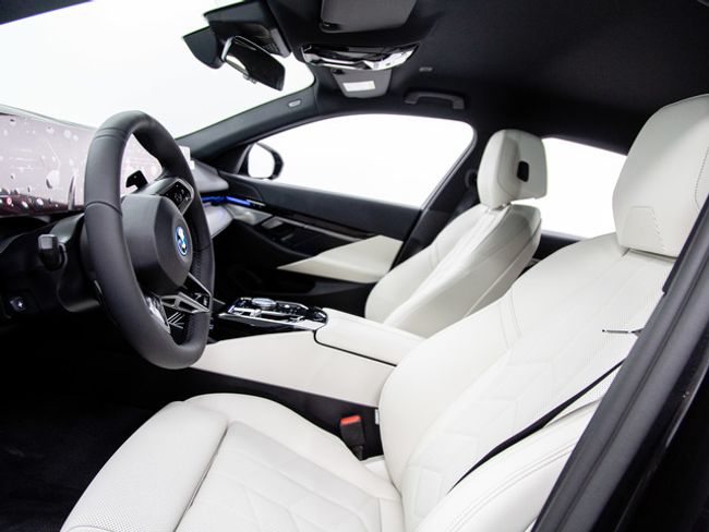BMW Serie 5 530e 220 kw (299 cv)