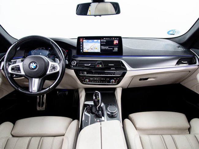 BMW Serie 5 520d xdrive 140 kw (190 cv)