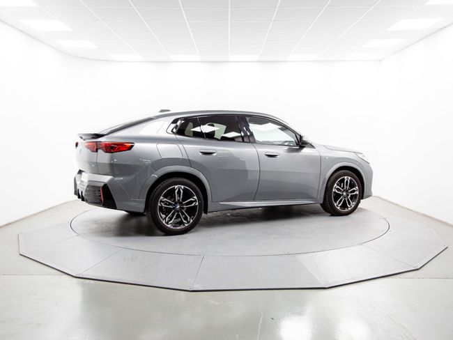 BMW X2 sdrive18d 110 kw (150 cv)