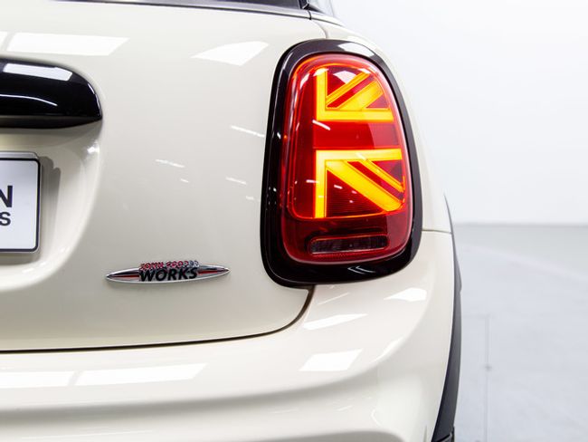 MINI Cooper john  works 170 kw (231 cv)