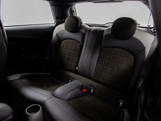 MINI Cooper john  works 170 kw (231 cv)