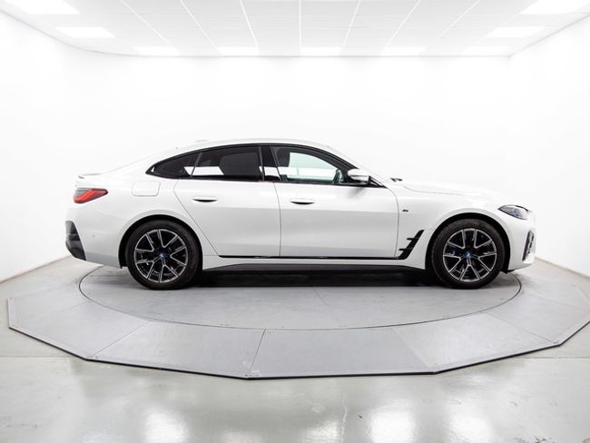 BMW i4 edrive40 250 kw (340 cv)