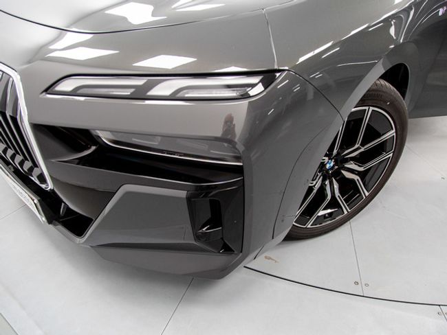 BMW Serie 7 740d xdrive 220 kw (299 cv)