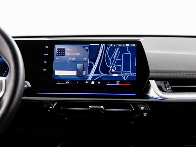 BMW iX1 edrive20 150 kw (204 cv)
