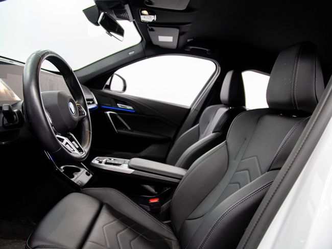 BMW iX1 edrive20 150 kw (204 cv)