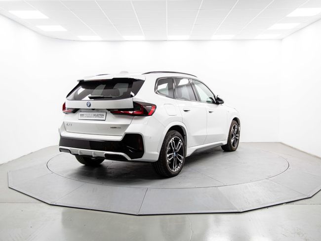 BMW iX1 edrive20 150 kw (204 cv)