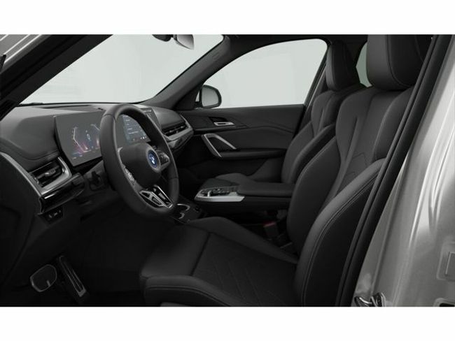 BMW iX1 edrive20 150 kw (204 cv)
