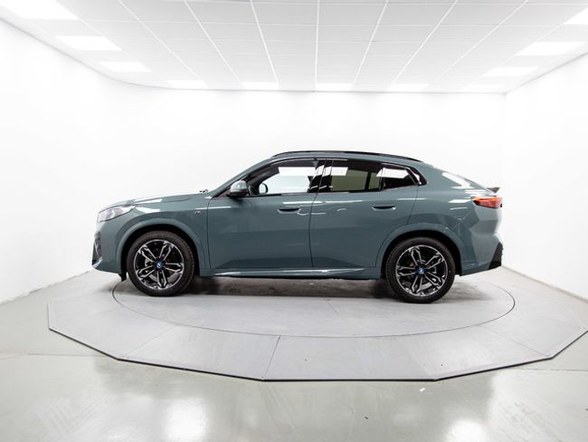 BMW iX2 edrive20 150 kw (204 cv)