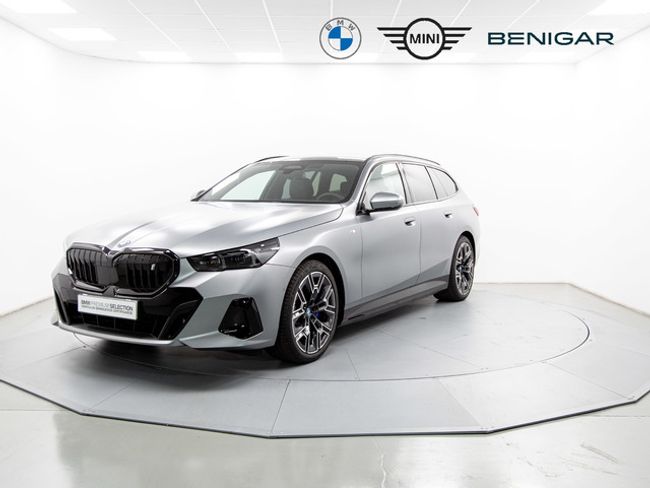 BMW i5 edrive40 touring 250 kw (340 cv)