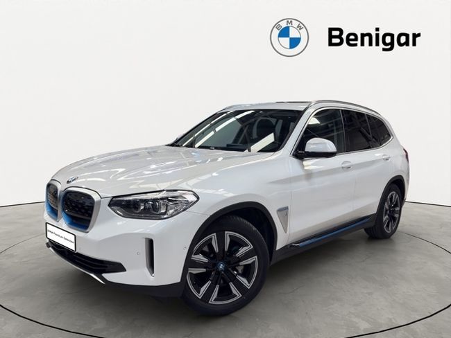 BMW iX3 80 kwh 210 kw (286 cv)