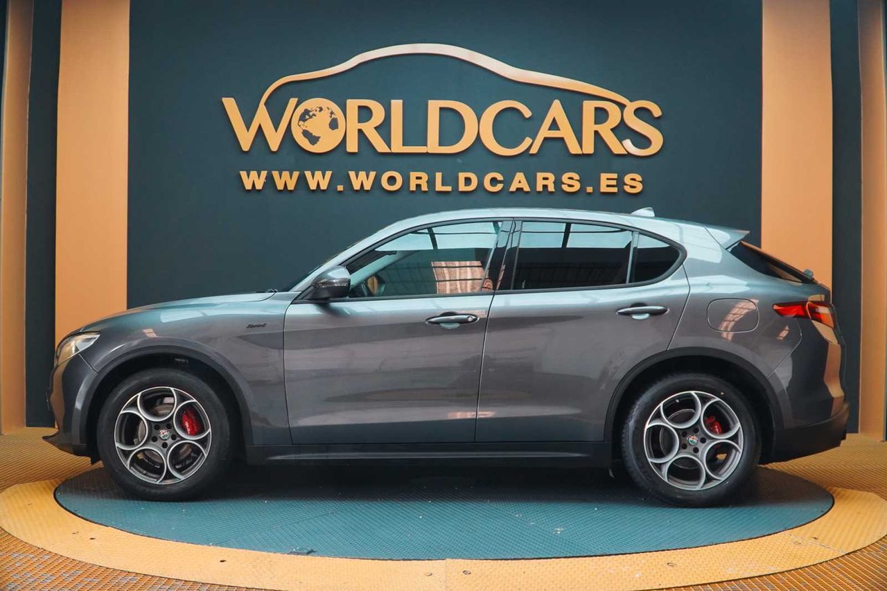 Alfa Romeo Stelvio 2.2 diesel 140kw (190cv) sprint+  - Foto 4