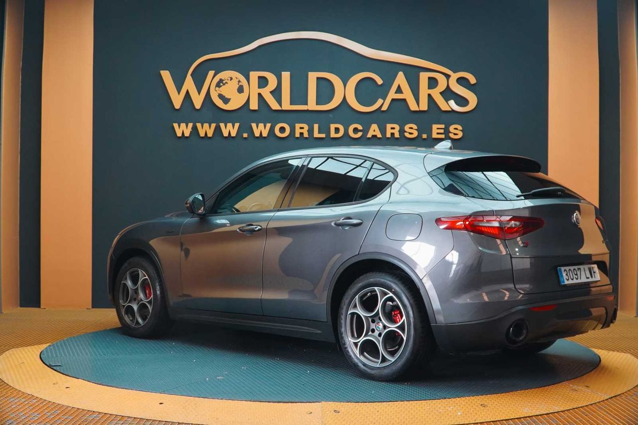 Alfa Romeo Stelvio 2.2 diesel 140kw (190cv) sprint+  - Foto 5