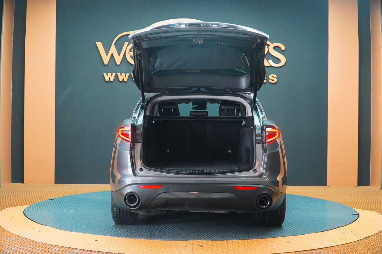 Alfa Romeo Stelvio 2.2 diesel 140kw (190cv) sprint+  - Foto 7