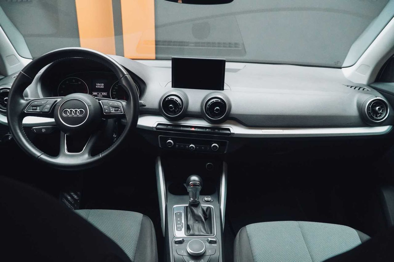 Audi Q2 1.5 tfsi 35 tfsi design  - Foto 18