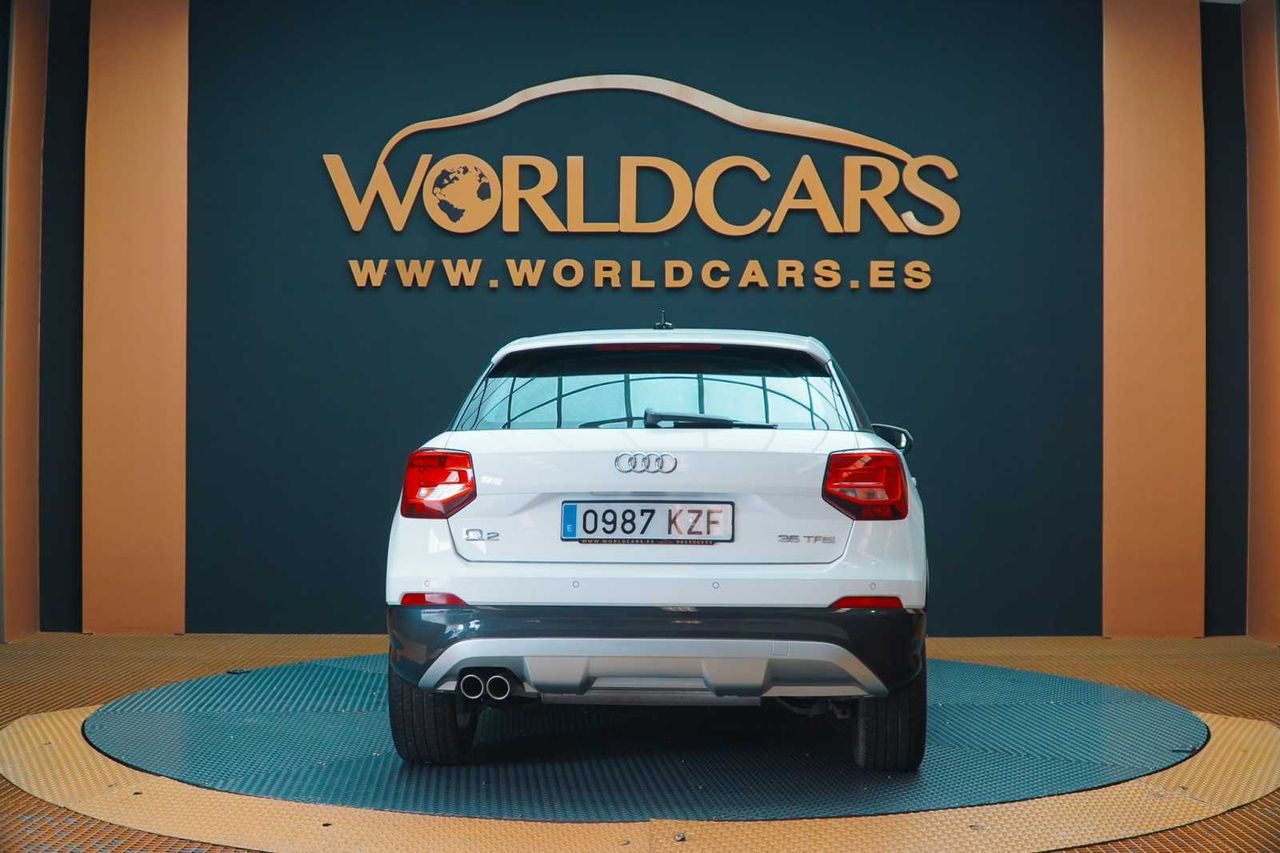 Audi Q2 1.5 tfsi 35 tfsi design  - Foto 9