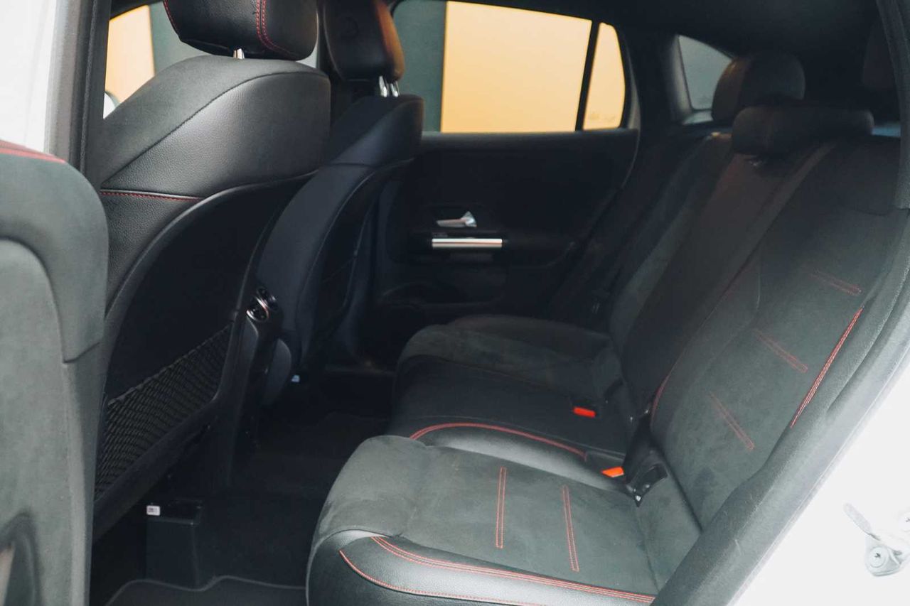 Mercedes GLA 200 d amg line  - Foto 21