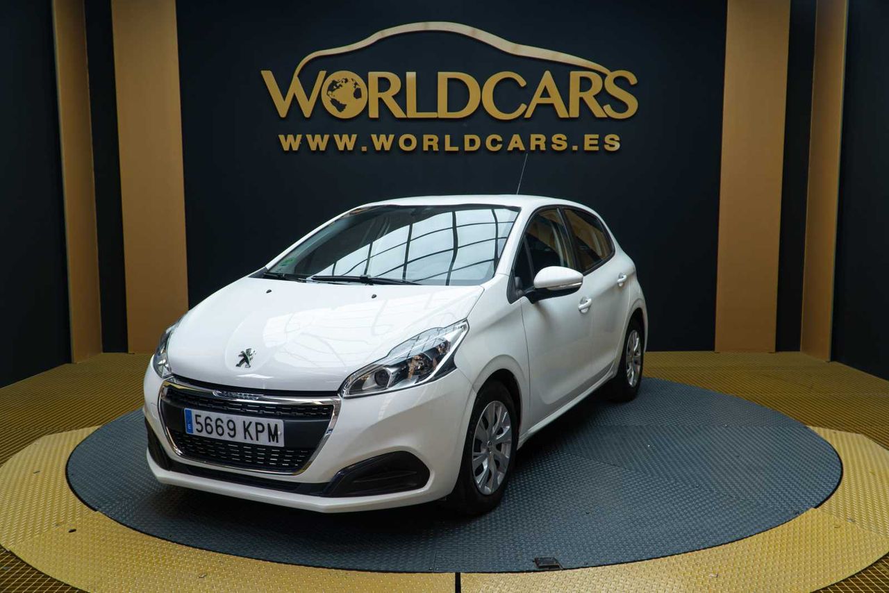 peugeot 208 2018 /