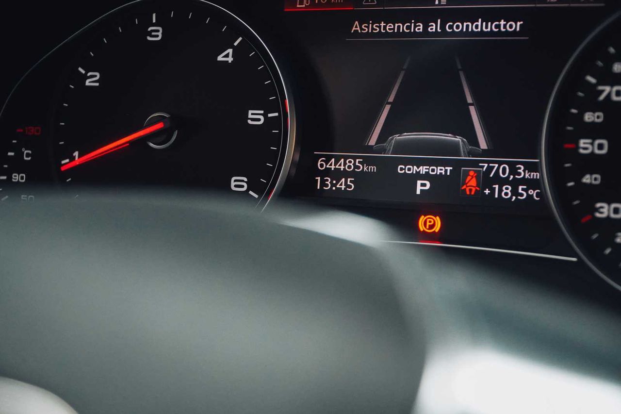 Audi A6 35 2.0 tdi avant sport  - Foto 12