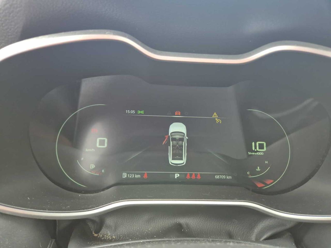 mg zs 2022 / foto grande (3)