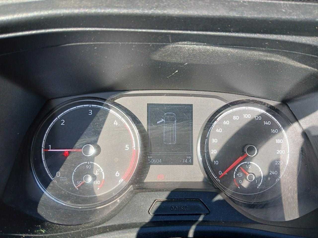 volkswagen transporter 2022 / foto grande (3)