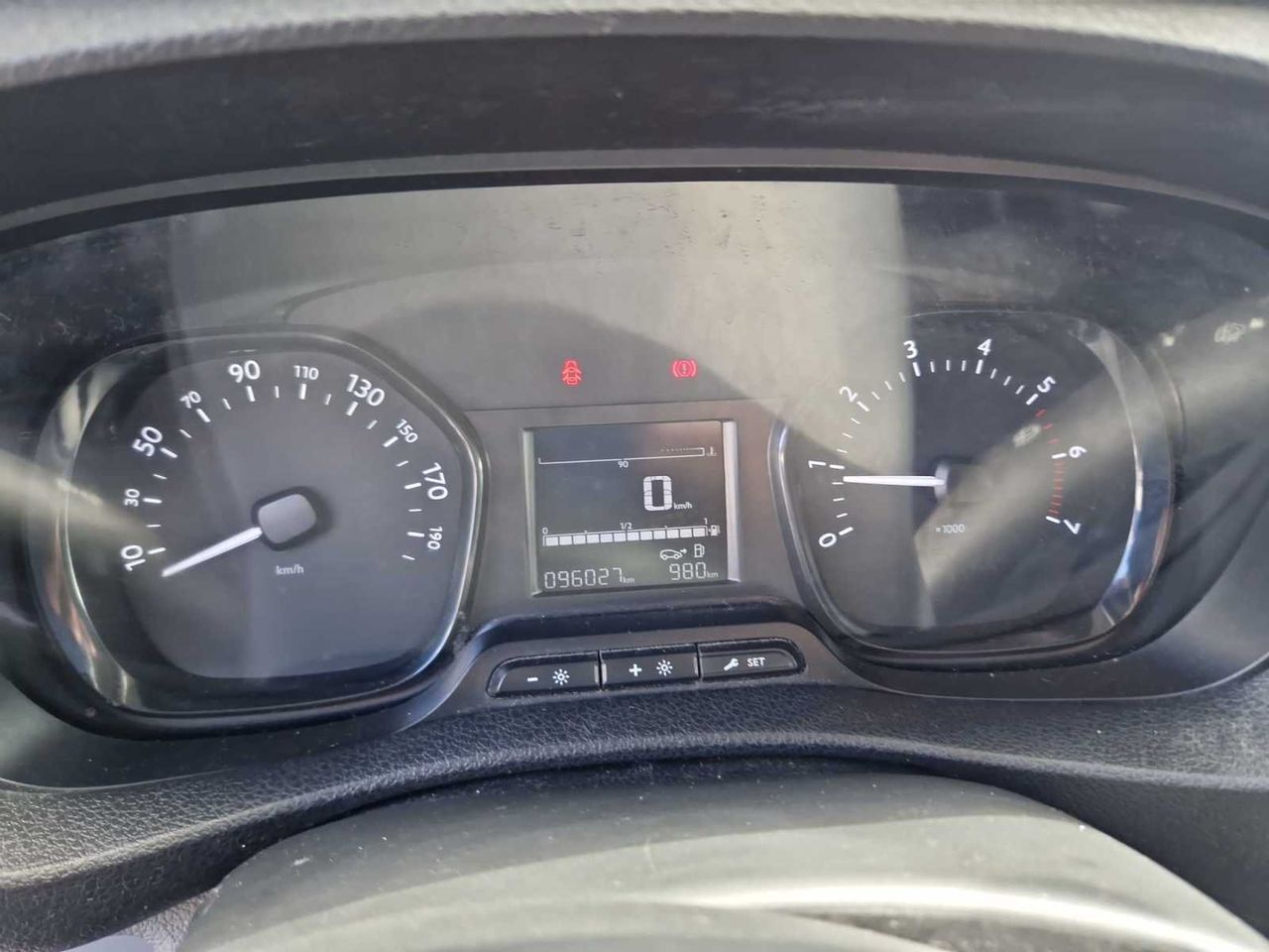 peugeot expert 2021 / foto grande (3)