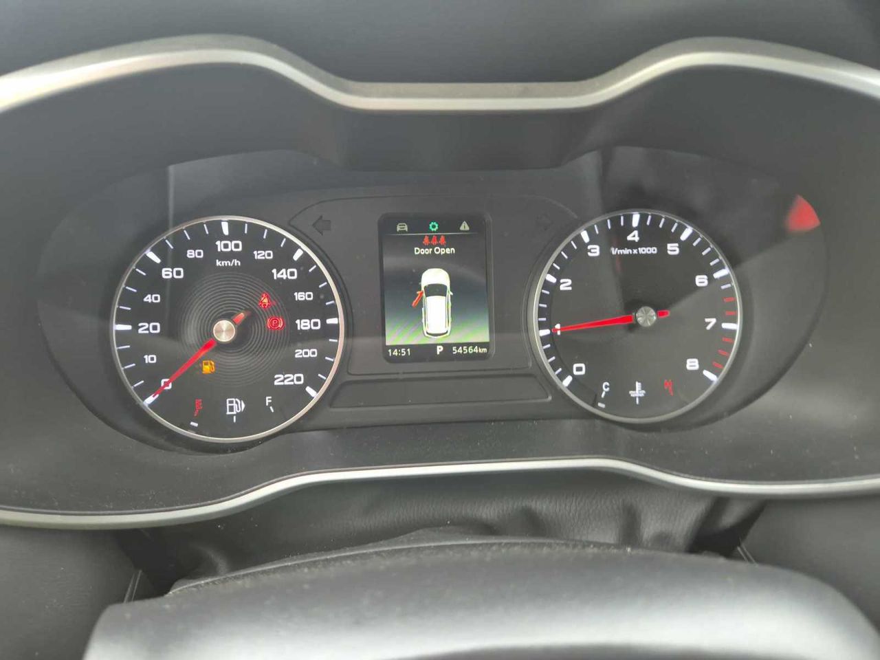mg zs 2022 / foto grande (3)