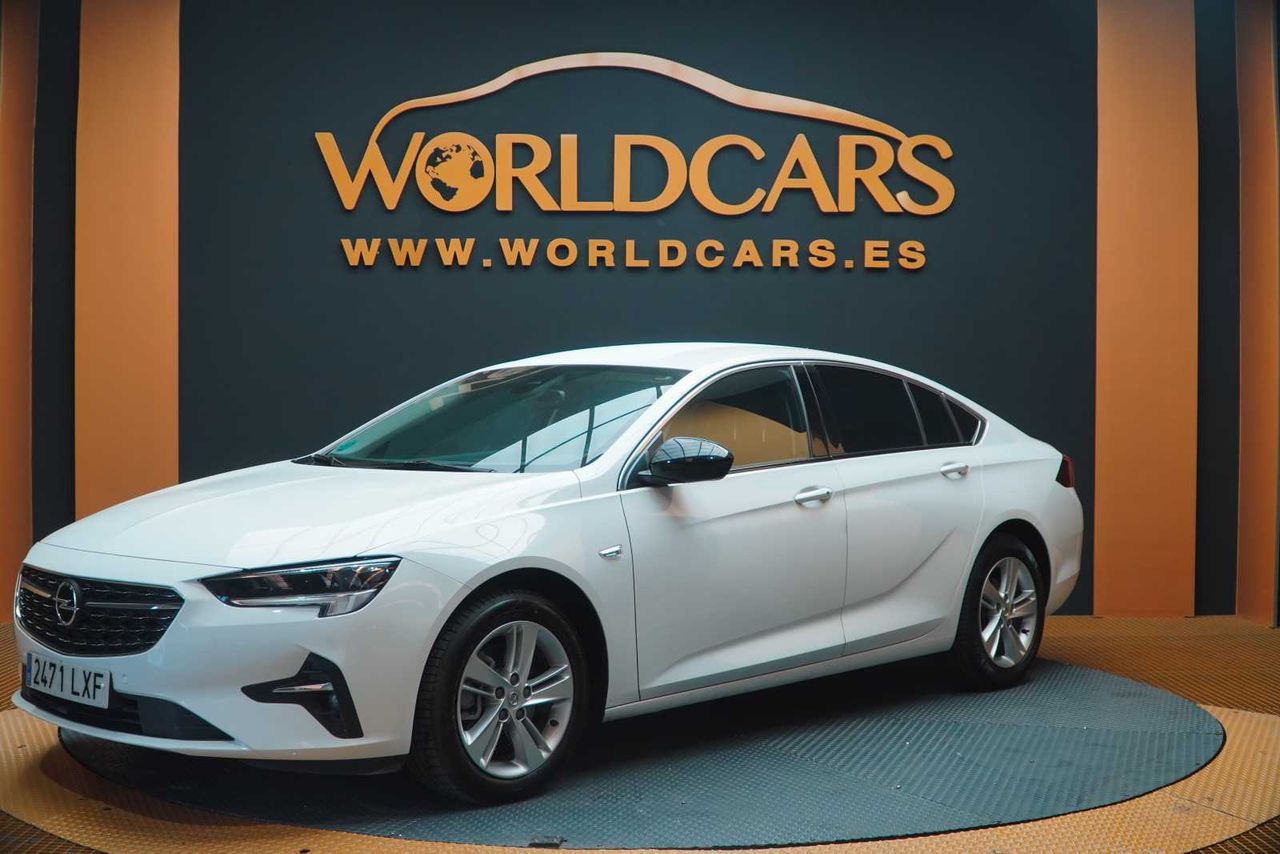 Foto opel insignia  2022 /