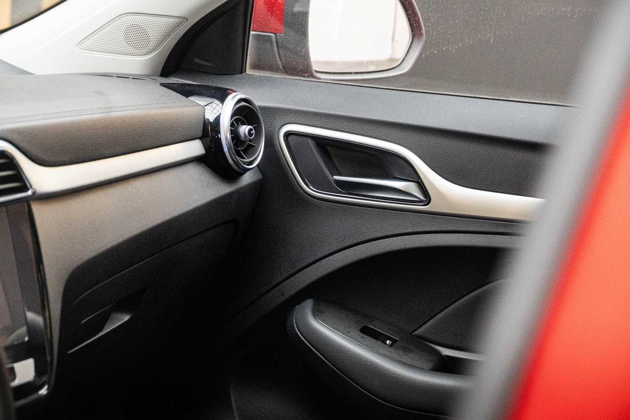 MG ZS luxury 5d 105kw  - Foto 15