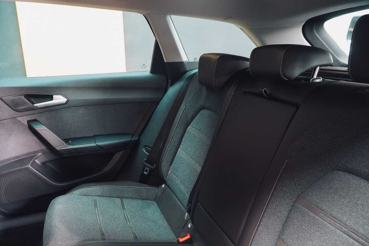 Seat Leon 1.5 etsi xcellence go opf  - Foto 16