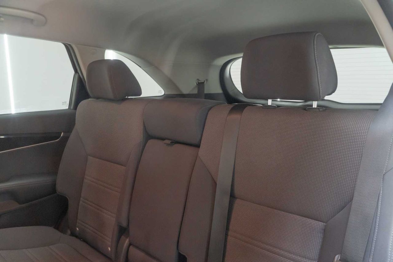 Kia Sorento 2.2 crdi 147kw (200cv) drive aut 4x2  - Foto 19