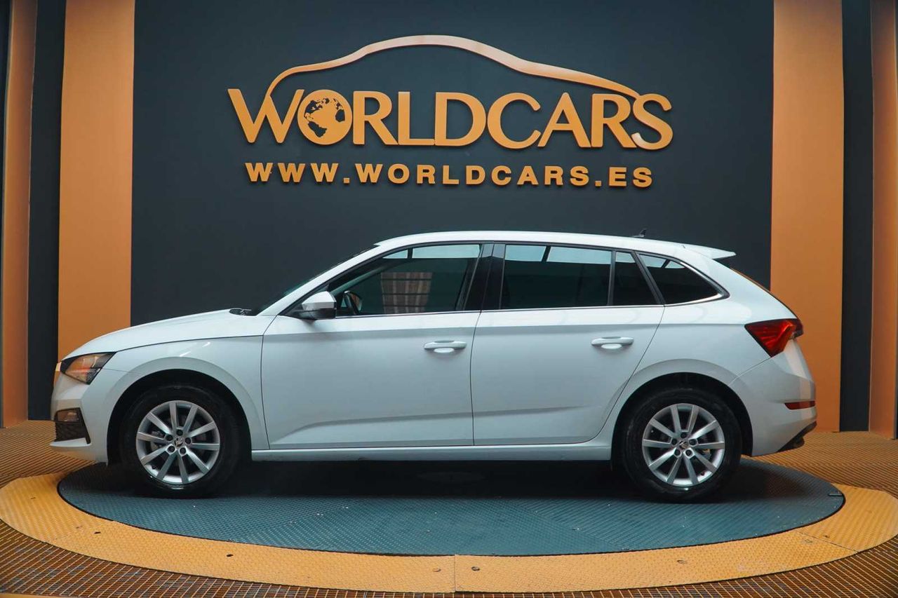 skoda scala 2022 / foto grande (3)