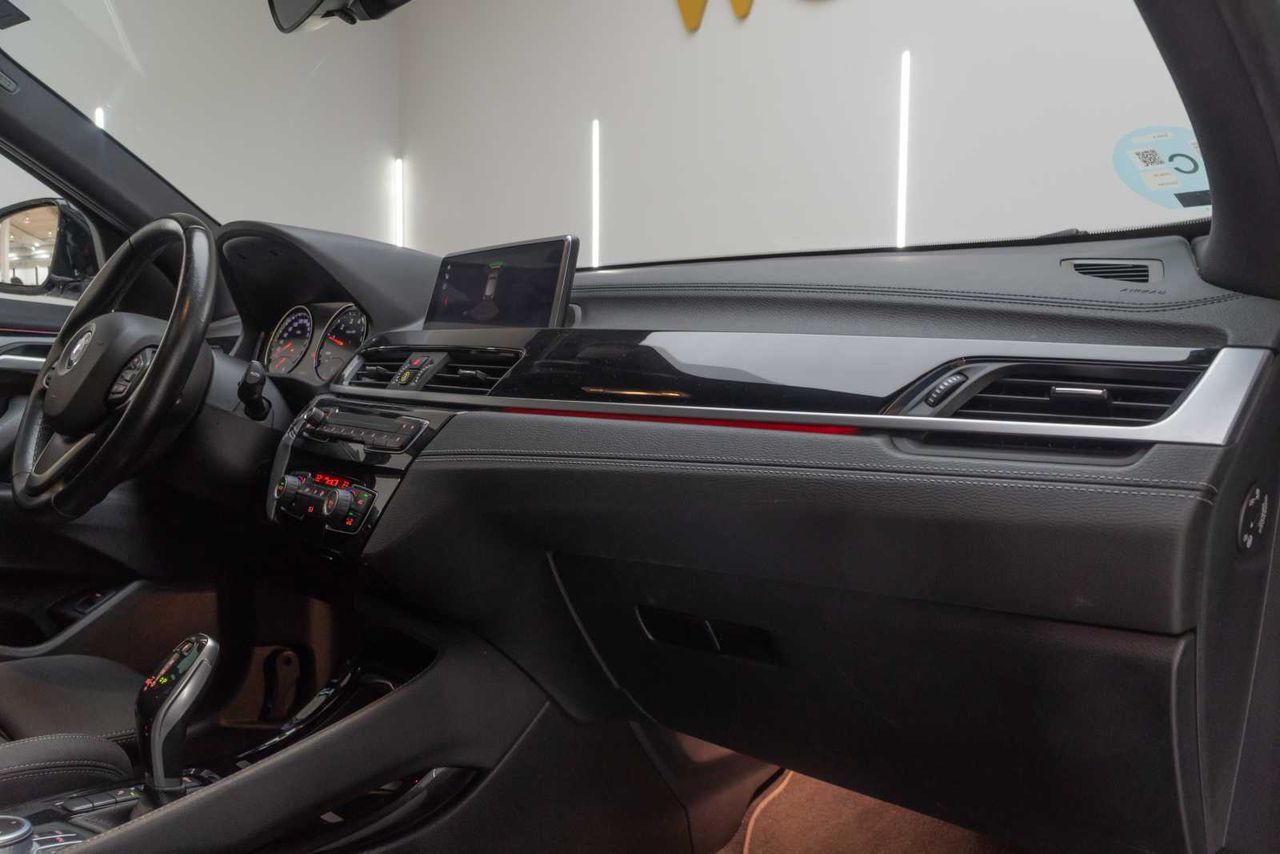 BMW X2 sdrive 18i  - Foto 24