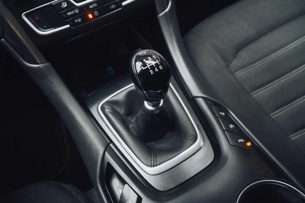 Ford Mondeo 2.0 ecoblue trend sportbreak  - Foto 12