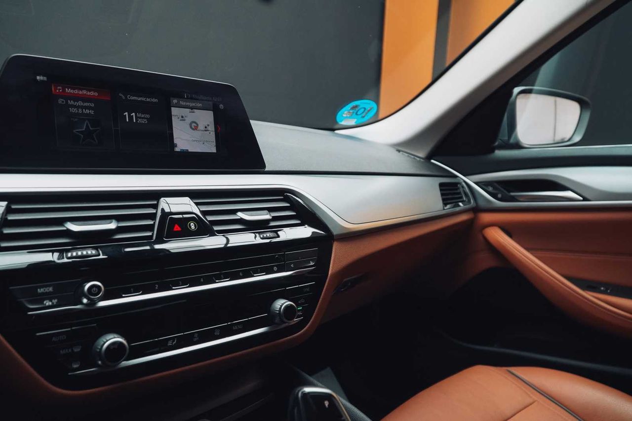 BMW Serie 5 530e iperformance  - Foto 25