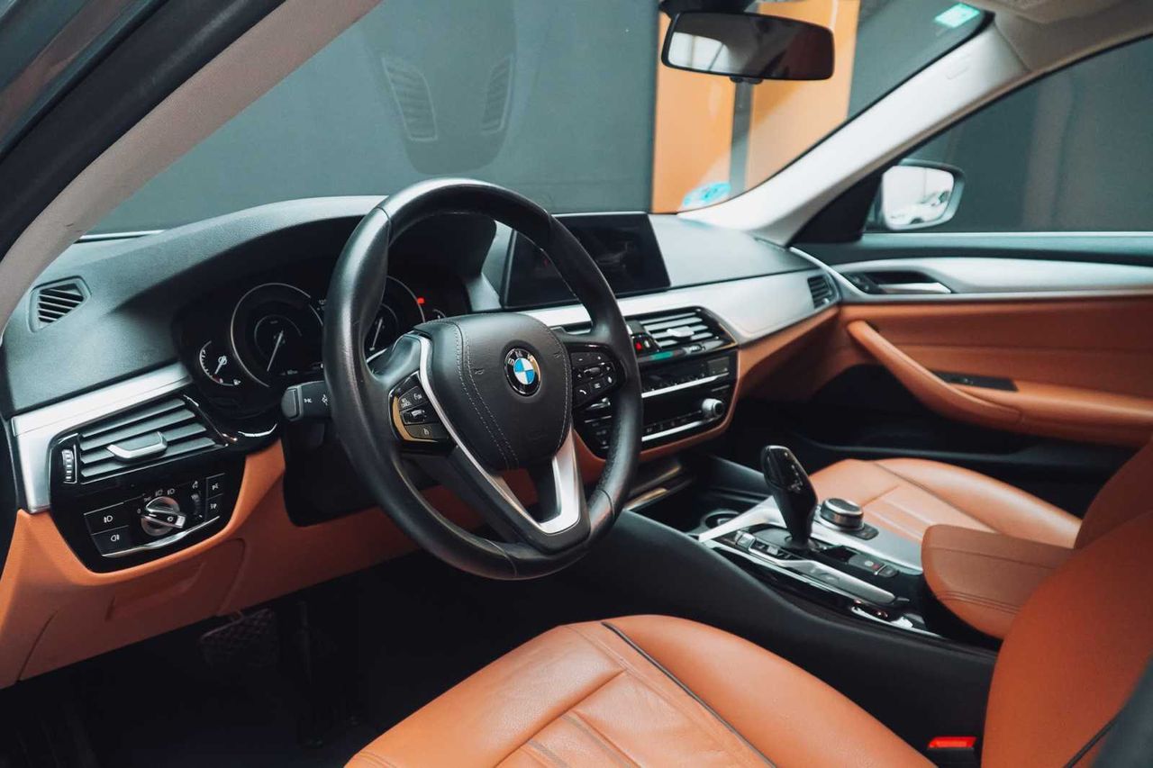 BMW Serie 5 530e iperformance  - Foto 12