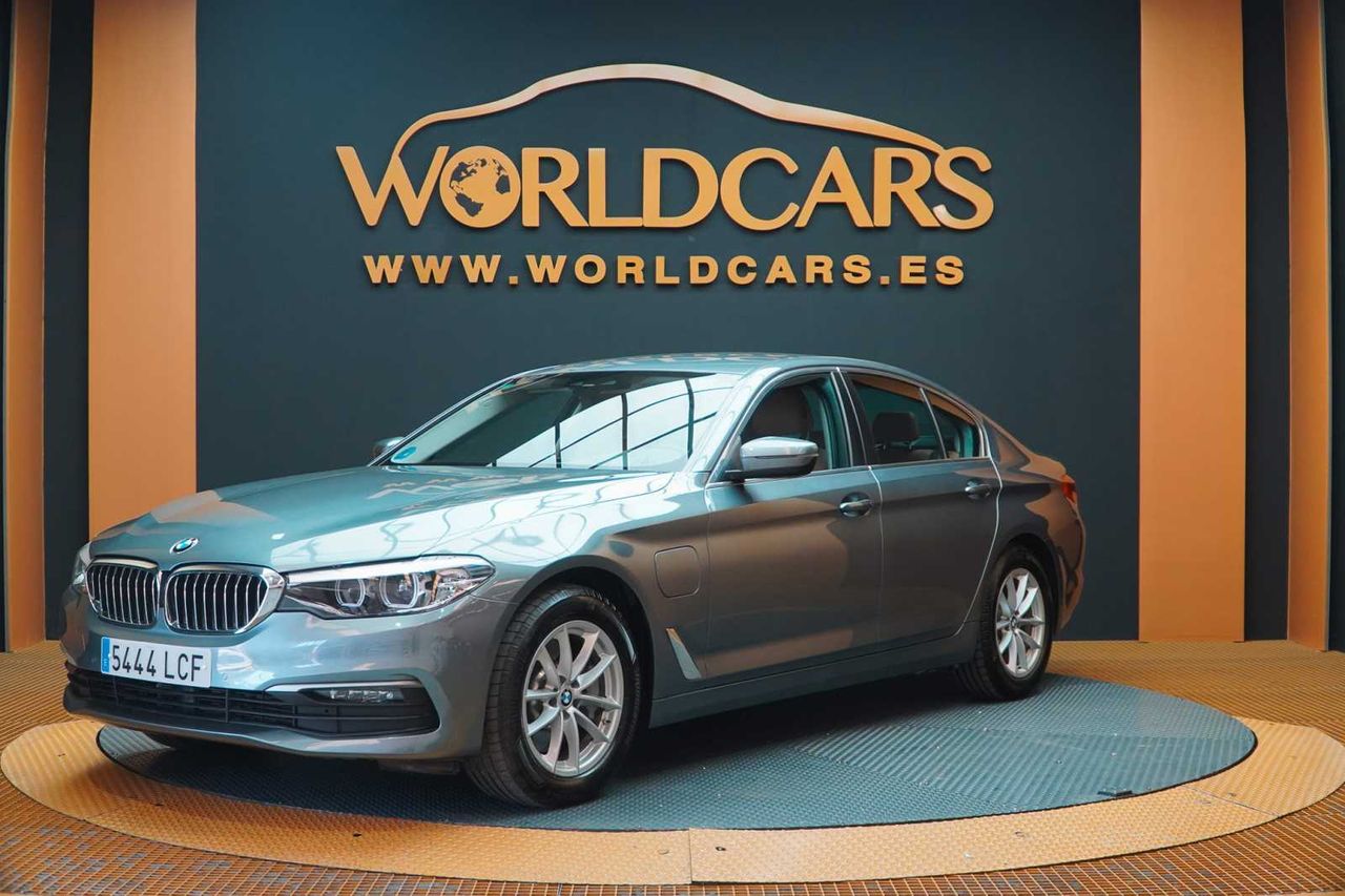 Local comercial alquiler elche  - bmw serie 5 2019 /