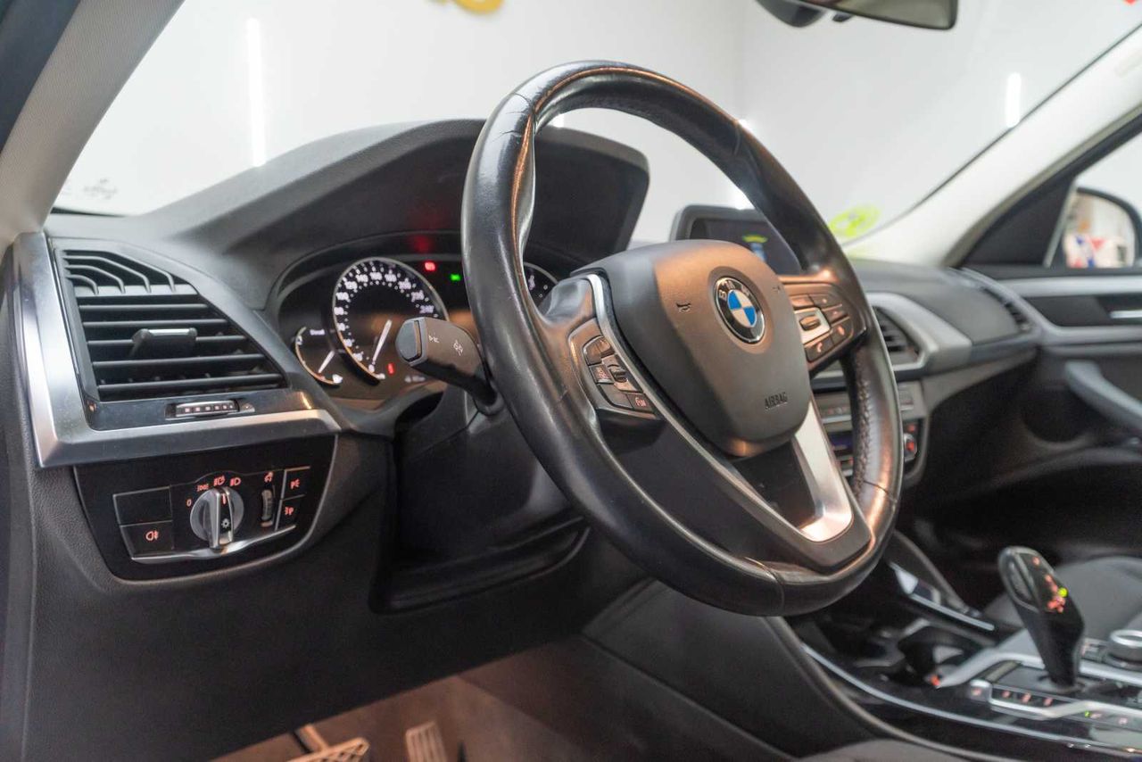BMW X4 xdrive25d  - Foto 13