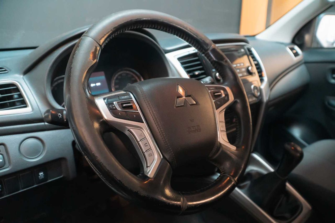 Mitsubishi L200 d/c 220 di-d m-pro  - Foto 20