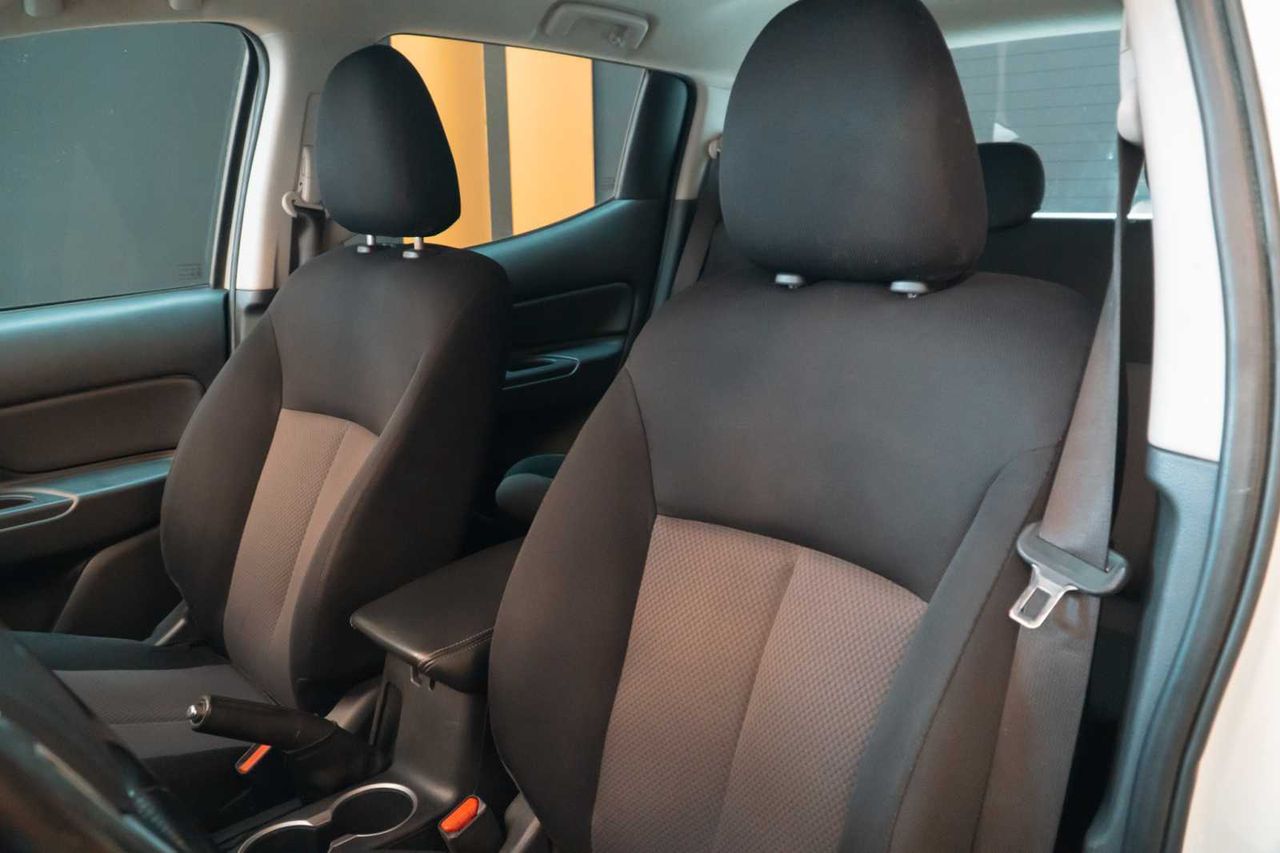 Mitsubishi L200 d/c 220 di-d m-pro  - Foto 17