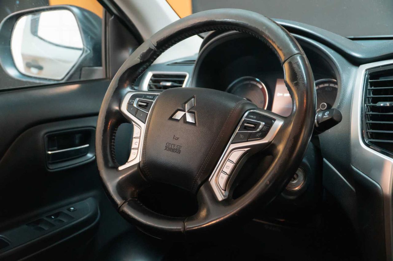 Mitsubishi L200 d/c 220 di-d m-pro  - Foto 23